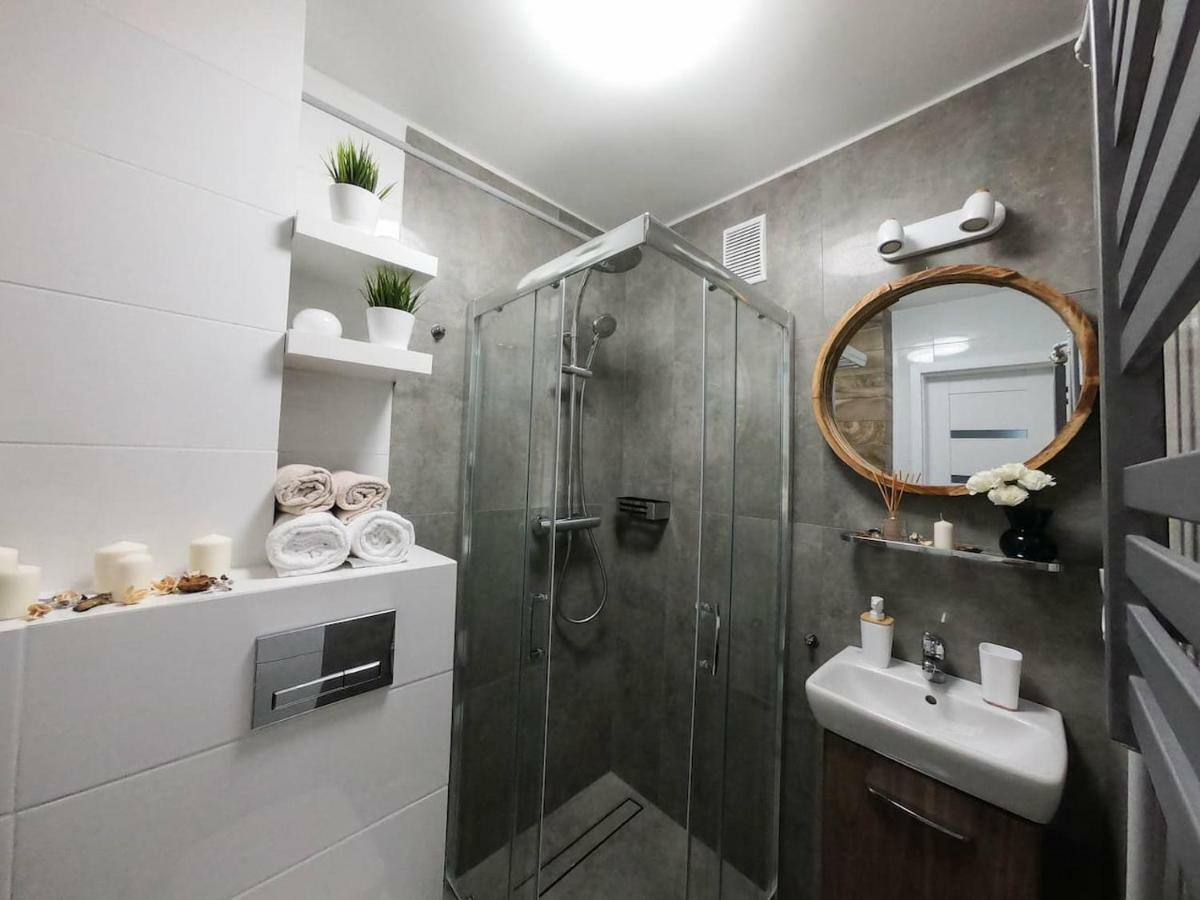 New Apartment - 300 M Town Hall - 3 Rooms - 7 People Wrocław Eksteriør billede